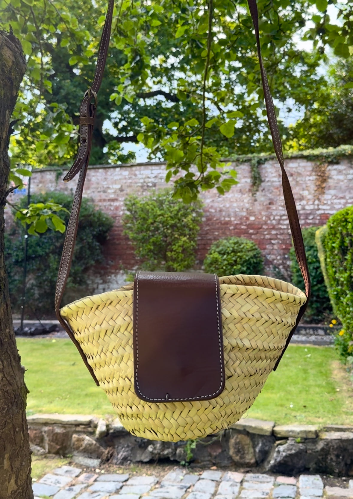 Straw Crossbody Bag-Pink Waters 