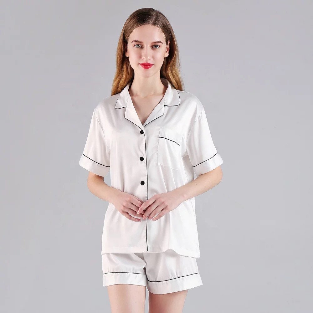 Satin Pyjamas Set 'Portia' White - Pink Waters 